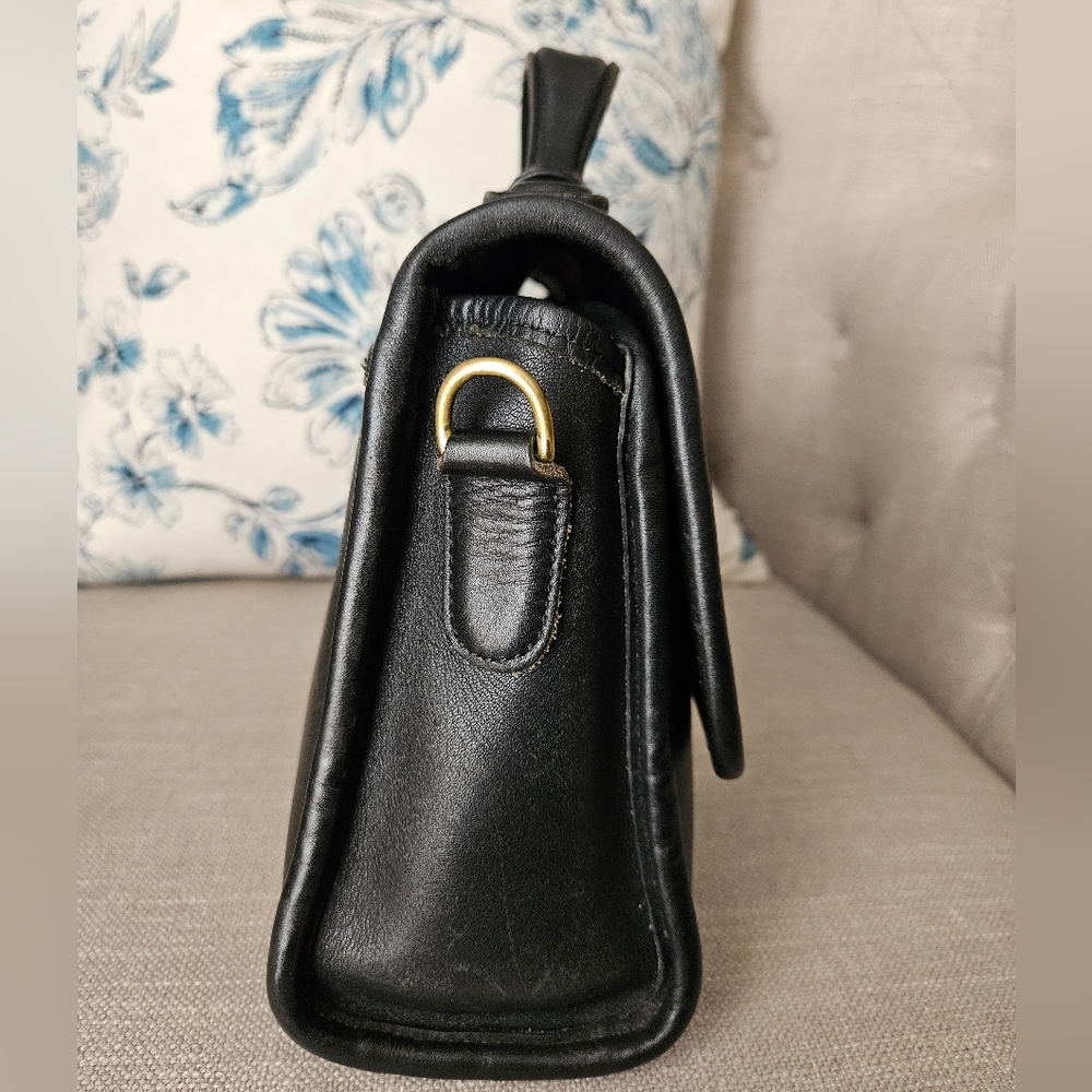 Vintage Coach Court Handbag Crossbody Black Leather - Picture 6 of 16